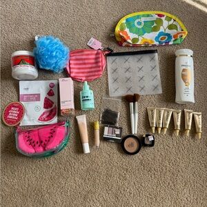 HUGE 25+ pc Beauty Lot: Fenty, Kosas, Glow Recipe, Sephora, e.l.f. - ALL NEW
